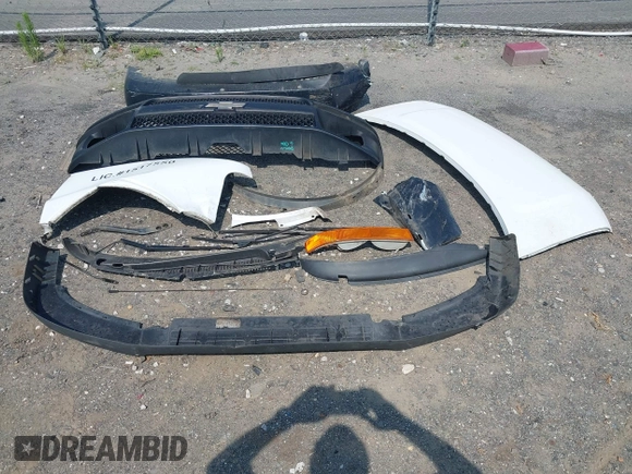 2015 Chevrolet Express Cargo с VIN 1GCWGFCF8F1104604, выставлен на аукционе IAAI как лот 42449161 с пробегом 276 501 миль миль и . История ставок и продаж доступна на DreamBid. Изображение 12.