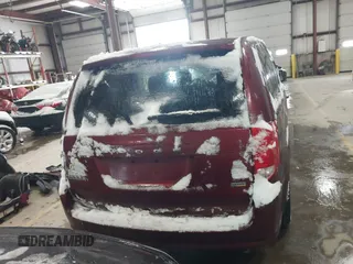2019 Dodge Grand Caravan GT with VIN 2C4RDGEG3KR535665, listed as a IAAI auction lot 41564437 with 128,016 mi miles and . Bid and sale history available at DreamBid. Image 16.