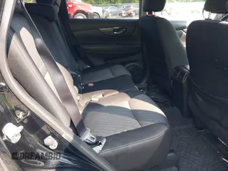 2020 Nissan Rogue SV z VIN JN8AT2MT6LW004605, wystawiony jako IAAI lot #42429525 z przebiegiem 87 349 mil mil oraz . Historia ofert i sprzedaży dostępna na DreamBid. Obrazek 8.