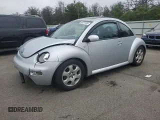 2002 Volkswagen Beetle GLS z VIN 3VWCB21C42M407845, wystawiony jako Copart lot #60820455 z przebiegiem 125 244 mil mil oraz Czysty tytuł • Clean title. Historia ofert i sprzedaży dostępna na DreamBid. Obrazek 1.