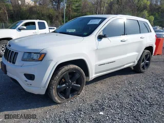 2015 Jeep Grand Cherokee Altitude with VIN 1C4RJFAG1FC797157, listed as a IAAI auction lot 42021139 with 148,491 mi miles. Bid and sale history available at carsss.com. Image 17.