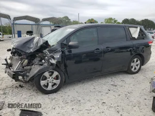 2011 Toyota Sienna z VIN 5TDZK3DC8BS015112, wystawiony jako Copart lot #51231595 z przebiegiem Nie podano mil oraz Szkoda całkowita • Salvage title. Historia ofert i sprzedaży dostępna na DreamBid. Obrazek 1.