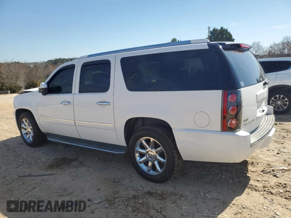 2011 GMC Yukon XL Denali with VIN 1GKS2MEF6BR364692, listed as a Copart auction lot 42619245 with 185,760 mi miles and Salvage Title. Bid and sale history available at carsss.com. Image 2.