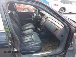 2007 Cadillac DTS Luxury I with VIN 1G6KD57Y47U201637, listed as a IAAI auction lot 42104749 with 203,485 mi miles and . Bid and sale history available at DreamBid. Image 5.