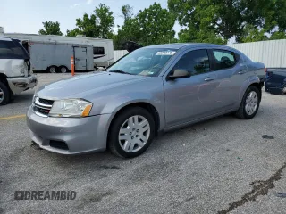 2014 Dodge Avenger SE z VIN 1C3CDZAB0EN105366, wystawiony jako Copart lot #59948115 z przebiegiem 151 041 mil mil oraz Szkoda całkowita • Salvage title. Historia ofert i sprzedaży dostępna na DreamBid. Obrazek 1.