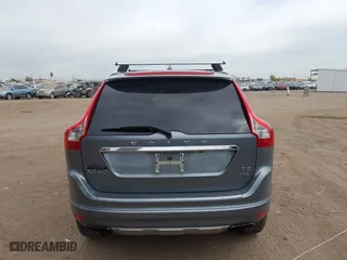 2016 Volvo XC60 T5 Platinum with VIN YV4612RM7G2807796, listed as a IAAI auction lot 41920432 with 139,003 mi miles. Bid and sale history available at carsss.com. Image 15.