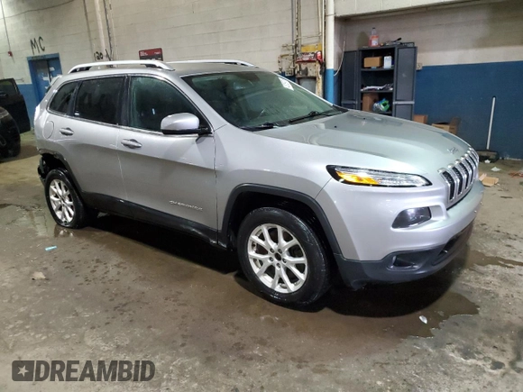 2016 Jeep Cherokee 75th Anniversary with VIN 1C4PJLCB8GW355788, listed as a Copart auction lot 43059795 with 142,212 mi miles and Clean Title. Bid and sale history available at carsss.com. Image 4.