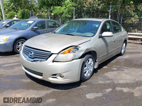 2010 Nissan Altima SL z VIN 1N4AL2AP8AN480138, wystawiony jako IAAI lot #42117251 z przebiegiem 243 314 mil mil oraz . Historia ofert i sprzedaży dostępna na DreamBid. Obrazek 18.