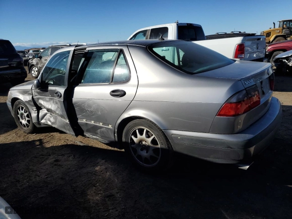 2001 Saab 9-5 with VIN YS3ED48E113035561, listed as a Copart auction lot 76598224 with 195,416 mi miles and Salvage Title. Bid and sale history available at carsss.com. Image 2.