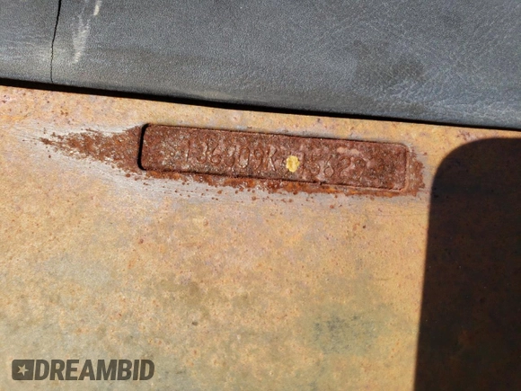 1969 Chevrolet El Camino z VIN 136809K445629, wystawiony jako Copart lot #57011525 z przebiegiem Nie podano mil oraz Szkoda całkowita • Salvage title. Historia ofert i sprzedaży dostępna na DreamBid. Obrazek 12.