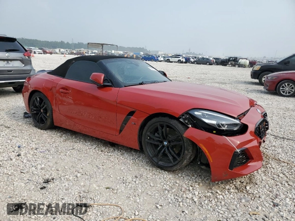 2019 BMW Z4 sDrive30i with VIN WBAHF3C51KWW21559, listed as a Copart auction lot 54460324 with 0 mi miles and Salvage Title. Bid and sale history available at carsss.com. Image 4.