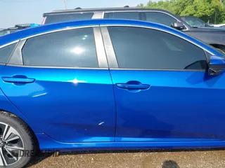 2016 Honda Civic EX-L with VIN 19XFC1F7XGE019863, listed as a IAAI auction lot 42361161 with 118,907 mi miles and . Bid and sale history available at DreamBid. Image 13.