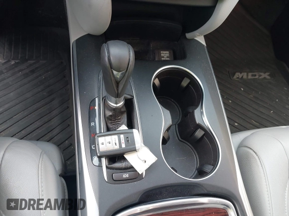 2014 Acura MDX Tech Pkg with VIN 5FRYD3H41EB012164, listed as a IAAI auction lot 41765473 with 59,935 mi miles. Bid and sale history available at carsss.com. Image 11.