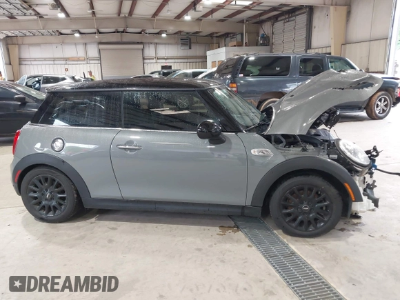 2018 MINI Hardtop Cooper S with VIN WMWXP7C59J2A48175, listed as a IAAI auction lot 42253106 with 74,057 mi miles and . Bid and sale history available at DreamBid. Image 14.