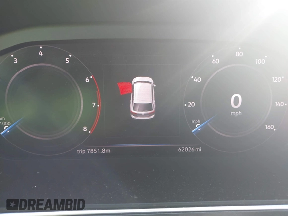 2019 Volkswagen Tiguan SE z VIN 3VV3B7AX3KM135261, wystawiony jako IAAI lot #42600904 z przebiegiem 62 026 mil mil oraz . Historia ofert i sprzedaży dostępna na DreamBid. Obrazek 7.