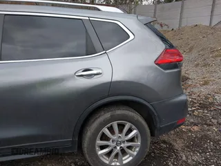 2017 Nissan Rogue SV with VIN KNMAT2MV4HP583060, listed as a IAAI auction lot 42093224 with Not Provided miles and . Bid and sale history available at carsss.com. Image 13.