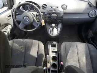 2011 Mazda 2 Sport z VIN JM1DE1HY1B0124249, wystawiony jako Copart lot #56141275 z przebiegiem 249 890 mil mil oraz Szkoda całkowita • Salvage title. Historia ofert i sprzedaży dostępna na DreamBid. Obrazek 8.