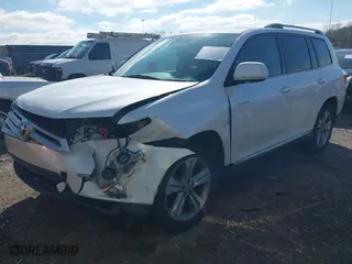 2012 Toyota Highlander Limited with VIN 5TDYK3EH4CS052018, listed as a IAAI auction lot 41731421 with 197,132 mi miles. Bid and sale history available at carsss.com. Image 17.