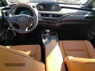 2020 Lexus UX with VIN JTHP9JBH5L2028560, listed as a Copart auction lot 39672193 with 20,925 mi miles. Bid and sale history available at carsss.com. Image 8.