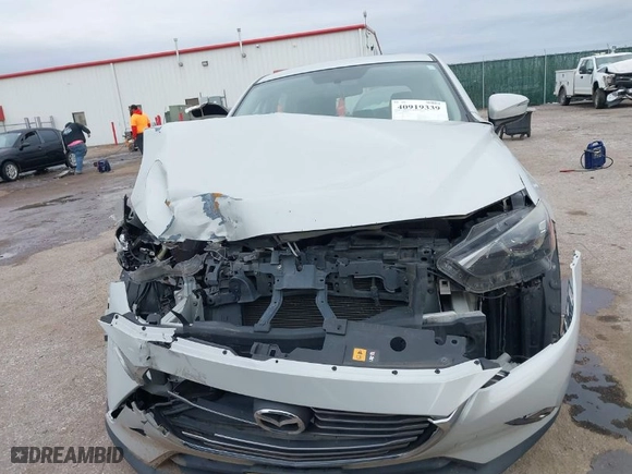 2016 Mazda CX-3 Grand Touring with VIN JM1DKDD78G0134176, listed as a IAAI auction lot 40919339 with NaN miles. Bid and sale history available at carsss.com. Image 13.