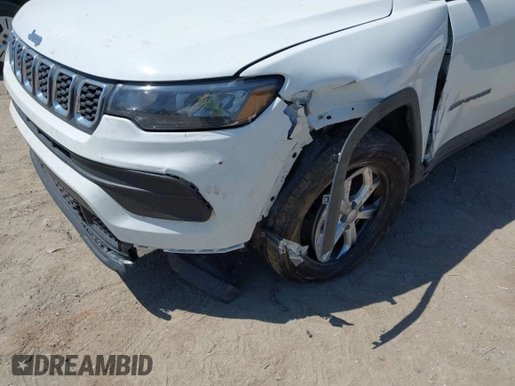 2024 Jeep Compass Sport с VIN 3C4NJDANXRT166403, выставлен на аукционе IAAI как лот 42248305 с пробегом 20 907 миль миль и . История ставок и продаж доступна на DreamBid. Изображение 20.