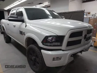 2017 Ram 2500 Laramie с VIN 3C6UR5FL1HG726325, выставлен на аукционе IAAI как лот 42315570 с пробегом 104 038 миль миль и . История ставок и продаж доступна на DreamBid. Изображение 1.