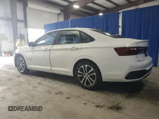 2025 Volkswagen Jetta Sport z VIN 3VWBX7BU5SM059183, wystawiony jako Copart lot #58970165 z przebiegiem 3 443 mil mil oraz Czysty tytuł • Clean title. Historia ofert i sprzedaży dostępna na DreamBid. Obrazek 2.
