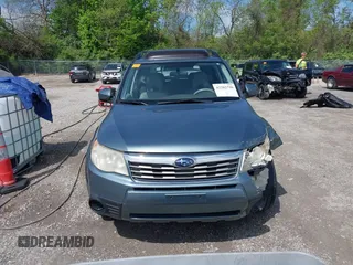 2009 Subaru Forester X с VIN JF2SH63689H780219, выставлен на аукционе IAAI как лот 42202790 с пробегом 188 288 миль миль и . История ставок и продаж доступна на DreamBid. Изображение 12.