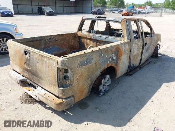 2004 Ford F-150 XLT с VIN 1FTPX145X4NA77392, выставлен на аукционе IAAI как лот 42072211 с пробегом Не указан миль и . История ставок и продаж доступна на DreamBid. Изображение 4.