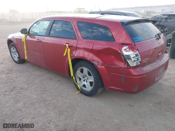 2005 Dodge Magnum SE with VIN 2D4FV48VX5H562089, listed as a IAAI auction lot 41881570 with 154,732 mi miles. Bid and sale history available at carsss.com. Image 3.