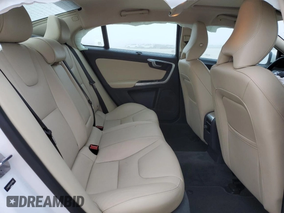 2018 Volvo S60 Inscription with VIN LYV402TK3JB170982, listed as a Copart auction lot 85951924 with 32,164 mi miles and Non repairable. Bid and sale history available at DreamBid. Image 10.