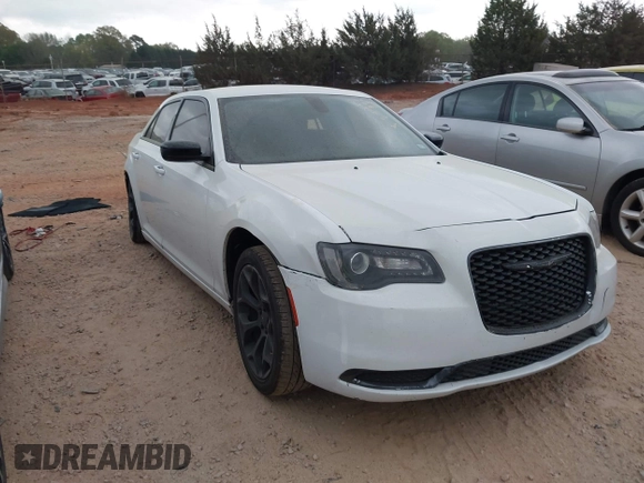 2019 Chrysler 300 Touring with VIN 2C3CCAAG3KH746211, listed as a IAAI auction lot 41920396 with 107,113 mi miles and . Bid and sale history available at DreamBid. Image 1.