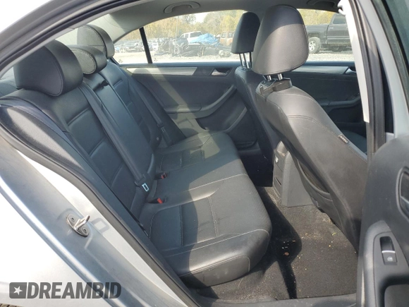 2015 Volkswagen Jetta Sport z VIN 3VWD17AJ5FM341296, wystawiony jako Copart lot #79957504 z przebiegiem 97 534 mil mil oraz Szkoda całkowita • Salvage title. Historia ofert i sprzedaży dostępna na DreamBid. Obrazek 10.