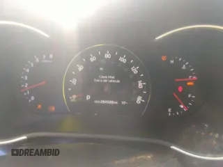 2014 Kia Sorento SX Limited with VIN 5XYKW4A74EG451217, listed as a IAAI auction lot 41358018 with 284,588 mi miles. Bid and sale history available at carsss.com. Image 7.