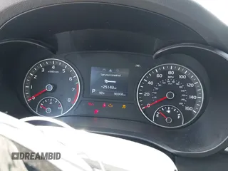 2019 Kia Optima LX z VIN 5XXGT4L38KG372576, wystawiony jako IAAI lot #42248090 z przebiegiem 98 368 mil mil oraz . Historia ofert i sprzedaży dostępna na DreamBid. Obrazek 7.