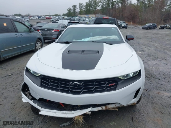 2021 Chevrolet Camaro 1SS with VIN 1G1FF1R76M0124111, listed as a IAAI auction lot 41106959 with 31,352 mi miles. Bid and sale history available at carsss.com. Image 12.