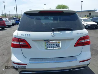 2015 Mercedes-Benz M 350 with VIN 4JGDA5HB1FA616659, listed as a IAAI auction lot 42168546 with 136,890 mi miles and . Bid and sale history available at DreamBid. Image 17.