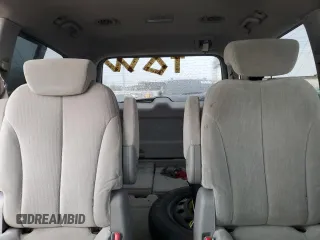2006 Kia Sedona LX with VIN KNDMB233166078998, listed as a Copart auction lot 53814545 with 156,112 mi miles and Salvage Title. Bid and sale history available at carsss.com. Image 10.
