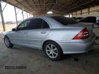 2007 Mercedes-Benz C 280 Luxury с VIN WDBRF54H27A934022, выставлен на аукционе Copart как лот 45772395 с пробегом 176 086 миль миль и Списание • Salvage title. История ставок и продаж доступна на DreamBid. Изображение 2.