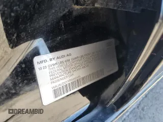 2024 Audi A3 Premium z VIN WAUAUDGYXRA042434, wystawiony jako Copart lot #47399065 z przebiegiem 9378 mil mil oraz Szkoda całkowita • Salvage title. Historia ofert i sprzedaży dostępna na DreamBid. Obrazek 13.