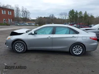 2015 Toyota Camry XLE with VIN 4T4BF1FK1FR468666, listed as a IAAI auction lot 42005934 with 124,173 mi miles and . Bid and sale history available at DreamBid. Image 14.