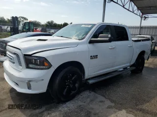 2014 Ram 1500 Sport z VIN 1C6RR7MT3ES462372, wystawiony jako Copart lot #56678725 z przebiegiem 166 094 mil mil oraz Czysty tytuł • Clean title. Historia ofert i sprzedaży dostępna na DreamBid. Obrazek 1.