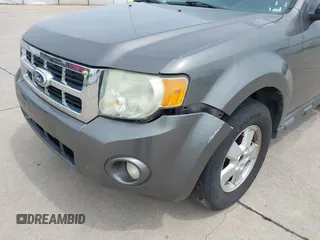 2010 Ford Escape XLT с VIN 1FMCU9DG1AKD06848, выставлен на аукционе IAAI как лот 42409555 с пробегом 310 043 миль миль и . История ставок и продаж доступна на DreamBid. Изображение 6.
