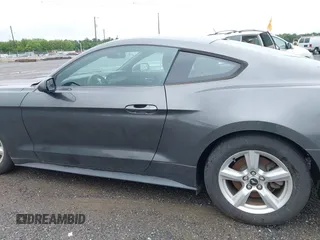 2016 Ford Mustang V6 с VIN 1FA6P8AM0G5255711, выставлен на аукционе IAAI как лот 42424046 с пробегом Не указан миль и . История ставок и продаж доступна на DreamBid. Изображение 13.