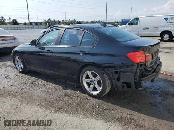 2012 BMW 3 Series 328i z VIN WBA3A5C55CF343660, wystawiony jako Copart lot #56417055 z przebiegiem 149 446 mil mil oraz Szkoda całkowita • Salvage title. Historia ofert i sprzedaży dostępna na DreamBid. Obrazek 2.
