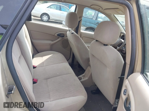 2001 Ford Focus SE with VIN 1FAFP34391W236176, listed as a IAAI auction lot 42100153 with 97,302 mi miles and . Bid and sale history available at carsss.com. Image 8.