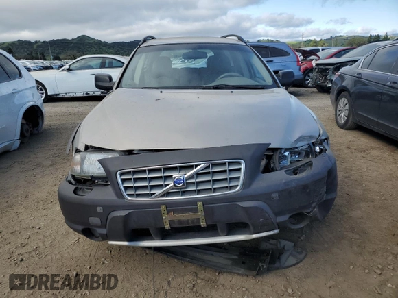 2002 Volvo V70 with VIN YV1SZ58D821058884, listed as a Copart auction lot 49517425 with 240,644 mi miles and Salvage title. Bid and sale history available at DreamBid. Image 5.