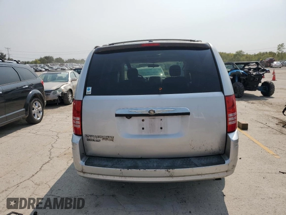 2008 Chrysler Town & Country Touring with VIN 2A8HR54P88R722629, listed as a Copart auction lot 70931084 with 120,702 mi miles and Clean Title. Bid and sale history available at carsss.com. Image 6.