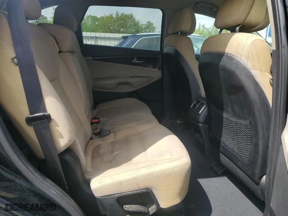 2016 Kia Sorento LX with VIN 5XYPG4A55GG002066, listed as a Copart auction lot 51132535 with 196,073 mi miles and Clean Title. Bid and sale history available at carsss.com. Image 11.