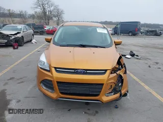 2016 Ford Escape SE z VIN 1FMCU9GX1GUC59233, wystawiony jako IAAI lot #41958573 z przebiegiem 133 223 mil mil oraz . Historia ofert i sprzedaży dostępna na DreamBid. Obrazek 13.